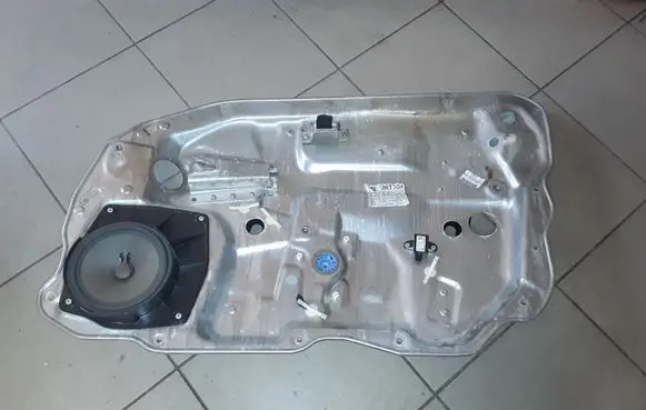 Mercedes-Benz S W221 Front window lifting mechanism without motor A2218202902 A2215403108 A2217200279