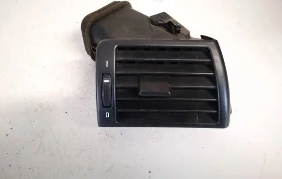BMW 3 E46 Dash center air vent grill 64228361898 6422-8361898