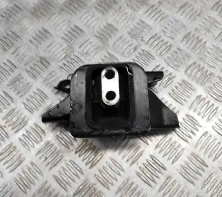 Hyundai Kona I Engine mount bracket 21830G4000