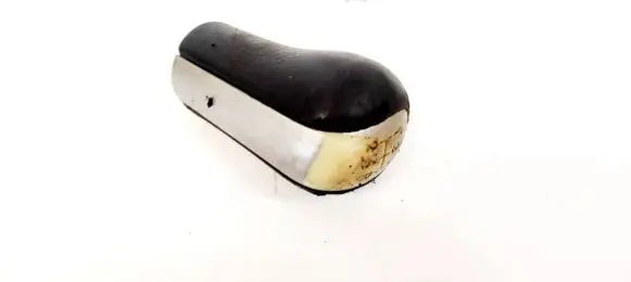 Toyota Corolla E120 E130 Gear lever shifter trim leather/knob