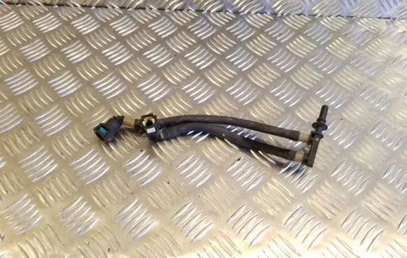 Nissan Qashqai Fuel line pipe PA12GF30