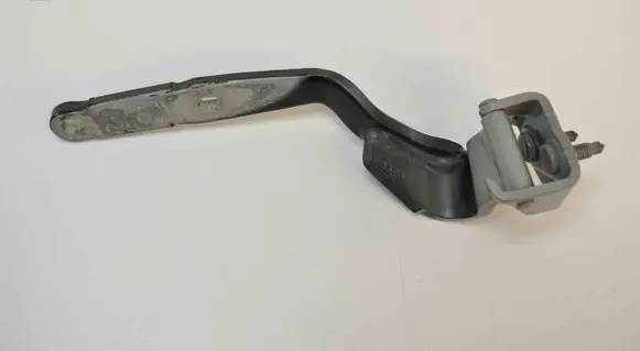Audi A1 Tailgate/trunk/boot hinge 8X3827299A