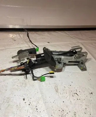 Volvo V70 Steering rack mechanical part 73760
