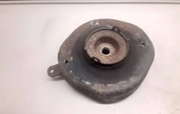 Renault 19 Coil spring mount 7700840234