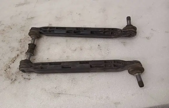 Opel Ampera Front anti-roll bar/stabilizer link 13219141