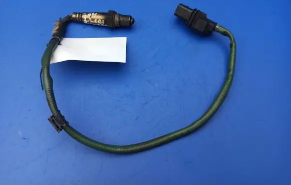 Mercedes-Benz C W204 Lambda probe sensor 0045427318 OS000710T340 0258017108109