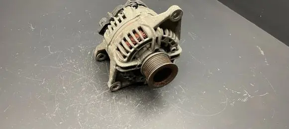 Iveco Daily 35 - 40.10 Generator/alternator 504009977 0124325053