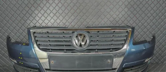 Volkswagen PASSAT B6 Front bumper 
