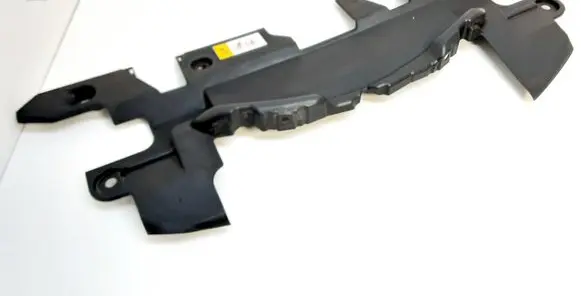 Toyota RAV 4 (XA40) Radiator trim 1668136021