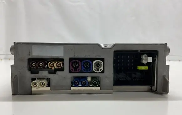 Mercedes-Benz S W222 Radio/CD/DVD/GPS head unit A2229002921