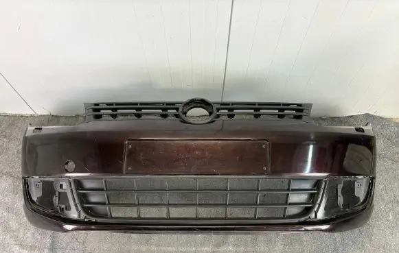 Volkswagen Caddy Front bumper 2K5807221 Z1447
