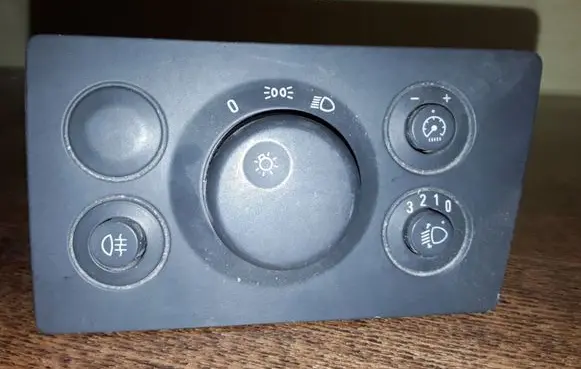 Opel Zafira B Light switch 04061200