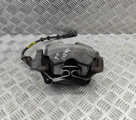 Volvo XC40 Front brake caliper 31665741