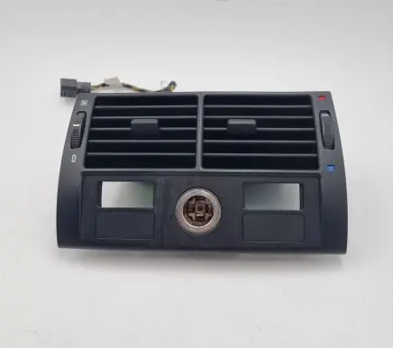 BMW X5 E53 Rear air vent grill 8370911 8409081 8352945