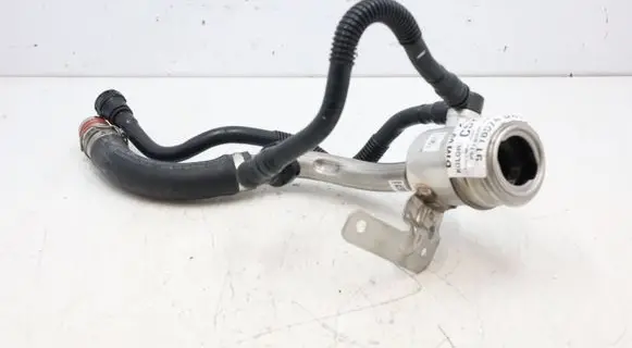 BMW XM Fuel tank filler neck pipe 9845866MWGK090626 9845866