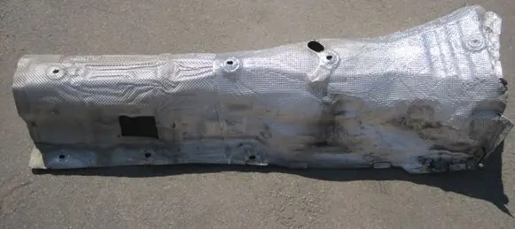 Maserati Quattroporte Heat shield in engine bay 67221800