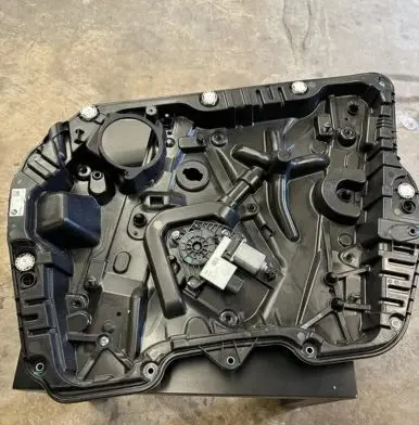 BMW X4M F98 Front door window regulator with motor 7431770 7457249