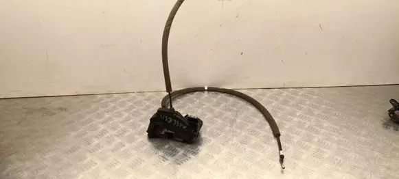 Renault Kadjar Front door lock 26277077