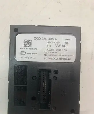 Volkswagen Golf VII Keyless (KESSY) go control unit/module 5Q0959435A