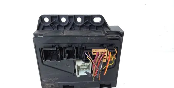 Volkswagen PASSAT B6 Comfort/convenience module 3C0907348B