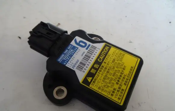 Toyota Prius (XW30) ESP acceleration yaw rate sensor 8918348030