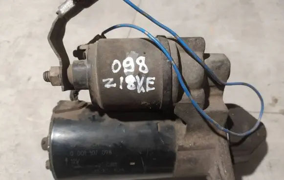 Opel Zafira A Starter motor 0001107098