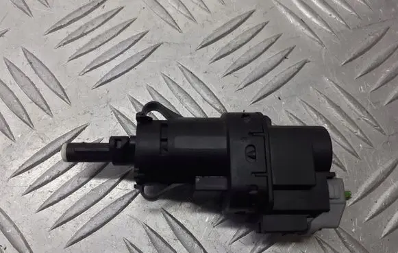 Ford Focus Brake pedal sensor switch 3M5T-13480-AB