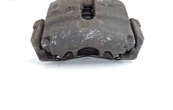 Skoda Superb B6 (3T) Front brake caliper