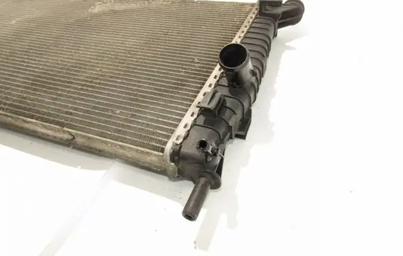 Coolant radiator