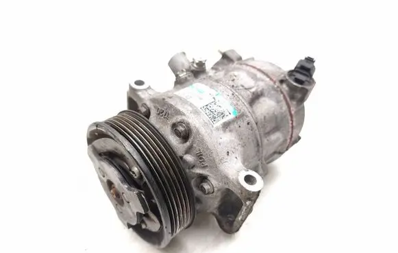 Skoda Octavia Mk2 (1Z) Air conditioning (A/C) compressor (pump) 5K0820803