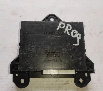 Toyota Prius (XW20) Other control units/modules 8865047051 1776003361
