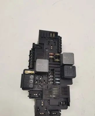 Mercedes-Benz E W213 Fuse module A2139062202
