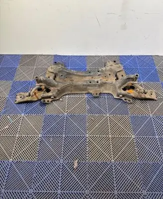 Toyota Auris E180 Front subframe