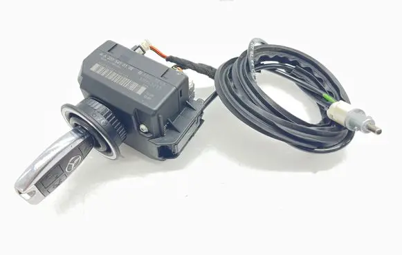 Mercedes-Benz E C207 W207 Ignition lock A2075450108