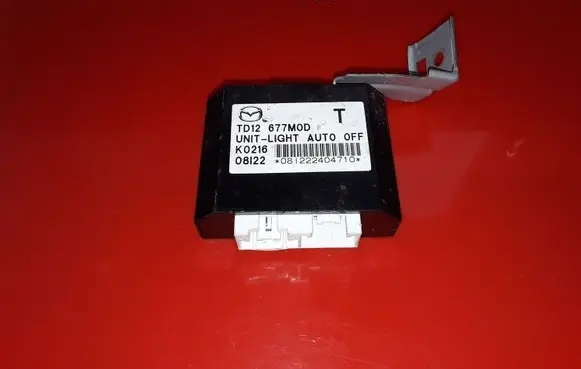 Mazda CX-9 Light module LCM TD12677M0D K0216 08I22