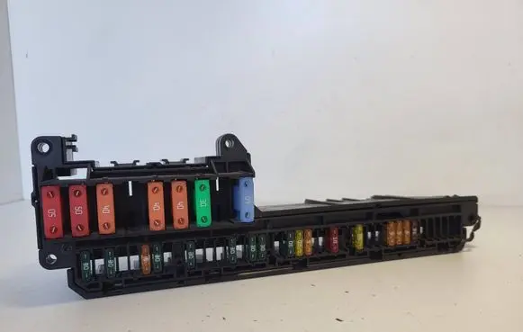 BMW 5 E60 E61 Fuse box set 6357330