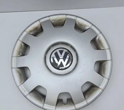 Volkswagen Golf IV R14 wheel hub/cap/trim 1J0601147L