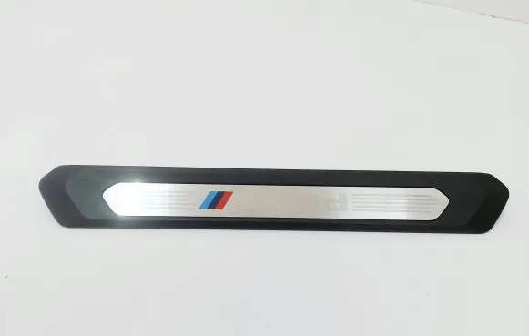 BMW X4 G02 Front sill trim cover 8068745