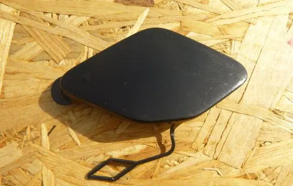 BMW 3 F30 F35 F31 Front tow hook cap/cover 51117386141