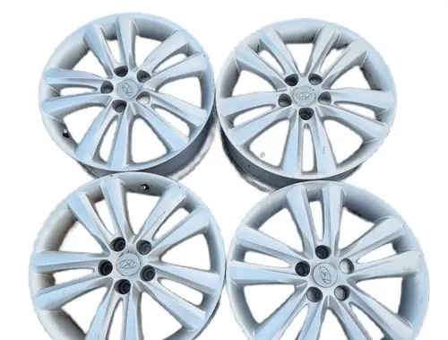 Hyundai ix35 R18 alloy rim 529102S300
