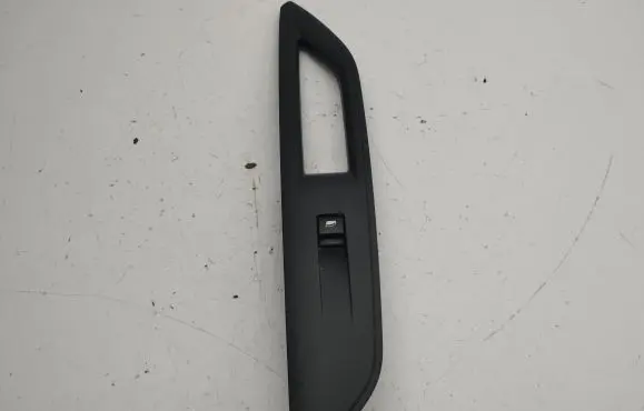 Peugeot 3008 II Electric window control switch 9818698377 00228853