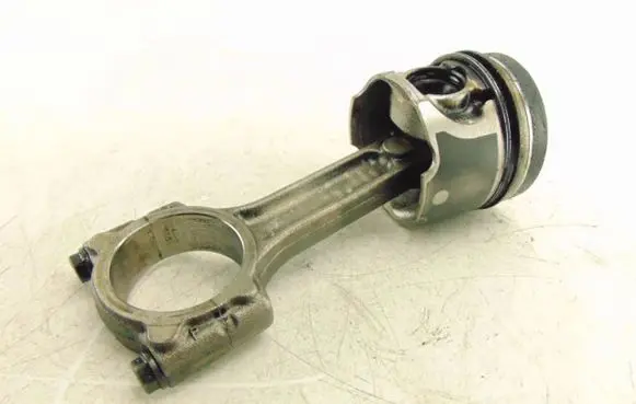 Renault Megane I Piston 