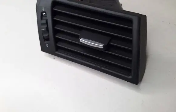 BMW X3 E83 Dashboard side air vent grill/cover trim 3400076