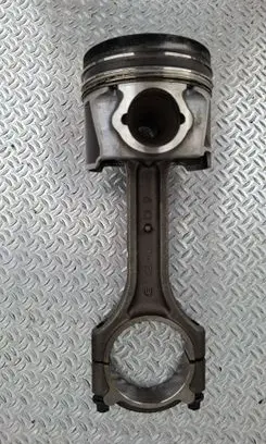 KIA Ceed Piston with connecting rod 5AR073252