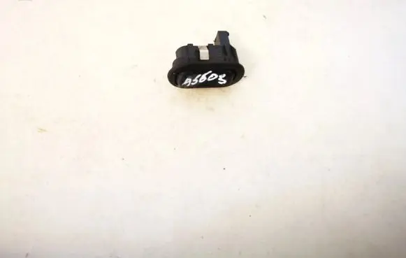 Opel Zafira A Electric window control switch 90561388 13363100