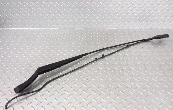 Citroen C5 Aircross Front wiper blade arm 9810664980 97417643