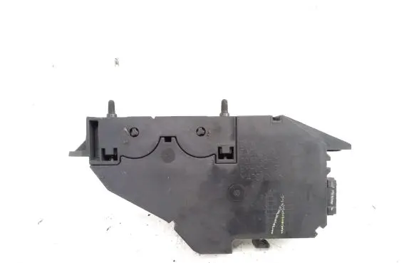 BMW X5 E70 Glove box lock 9177780 9177780AB