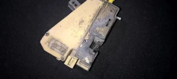 Ford Escort Rear door lock 93bg220a20ba