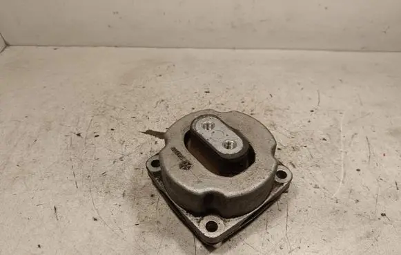 Lancia Thema Engine mount bracket 24269