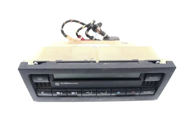 Volkswagen Golf IV Climate control unit 3B1907044B 5HB00761710